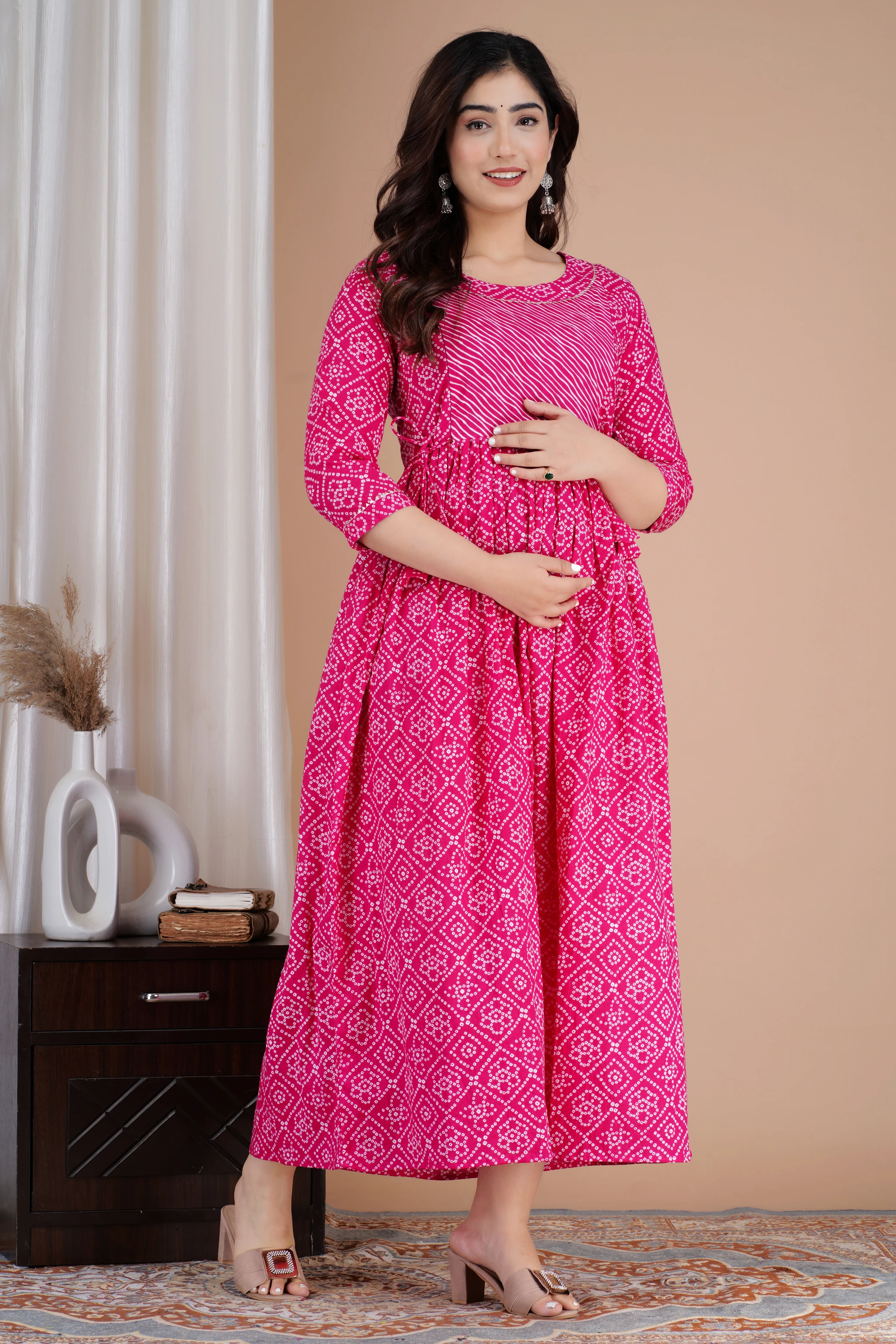 Tulsiram Women Printed Anarkali Kurta p7